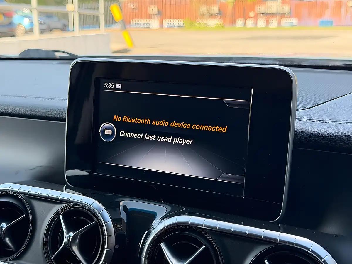 Used 2019 Mercedes-Benz X Class Power White - Interior and Exterior details 17