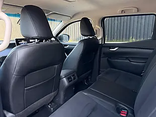 Used 2019 Mercedes-Benz X Class Power White - Interior and Exterior details 18