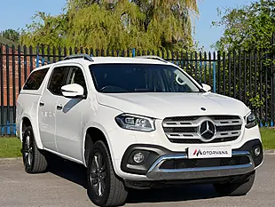 Used 2019 Mercedes-Benz X Class Power White - Interior and Exterior details 8