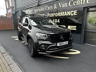 Used 2019 Mercedes-Benz X Class Progressive Kabara Black - Interior and Exterior details 3