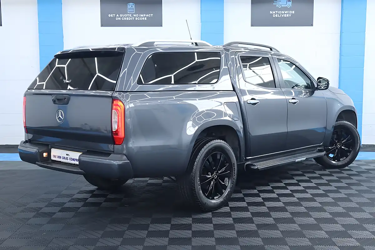 Used 2019 Mercedes-Benz X Class Progressive Rock Grey Metallic - Interior and Exterior details 10