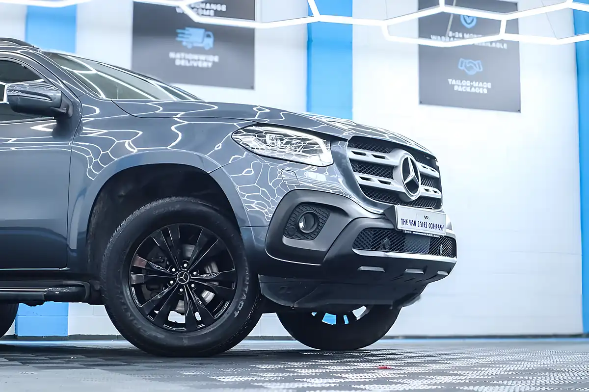 Used 2019 Mercedes-Benz X Class Progressive Rock Grey Metallic - Interior and Exterior details 2