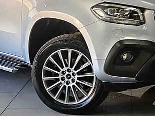Used 2019 Mercedes-Benz X Class Progressive Silver - Interior and Exterior details 6