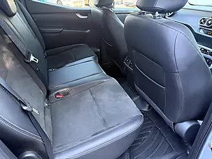 Used 2019 Mercedes-Benz X Class Progressive Silver - Interior and Exterior details 16