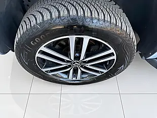 Used 2019 Mercedes-Benz X Class Progressive Silver - Interior and Exterior details 20