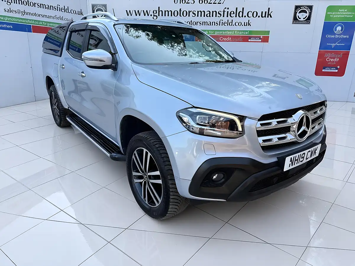 Used 2019 Mercedes-Benz X Class Progressive Silver - Interior and Exterior details 5