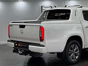 Used 2019 Mercedes-Benz X Class Progressive White - Interior and Exterior details 11