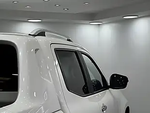 Used 2019 Mercedes-Benz X Class Progressive White - Interior and Exterior details 12