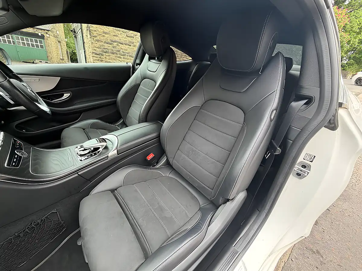 Used 2019 Mercedes C220 AMG Line (premium) White - Interior and Exterior details 16
