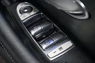 Used 2019 Mercedes E-Class AMG Line Edition Polar White - Interior and Exterior details 17