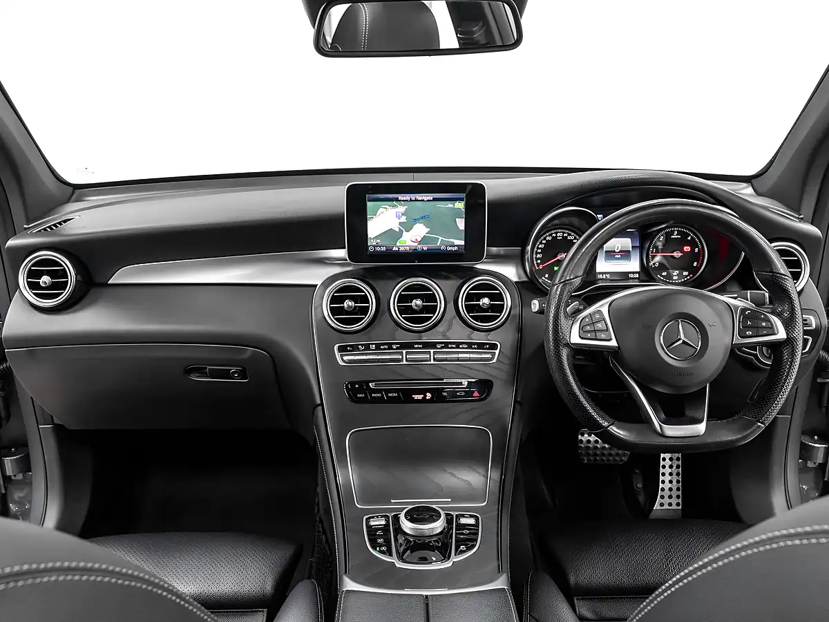 Used 2019 Mercedes Glc AMG Line Premium Selenite Grey - Interior and Exterior details 12
