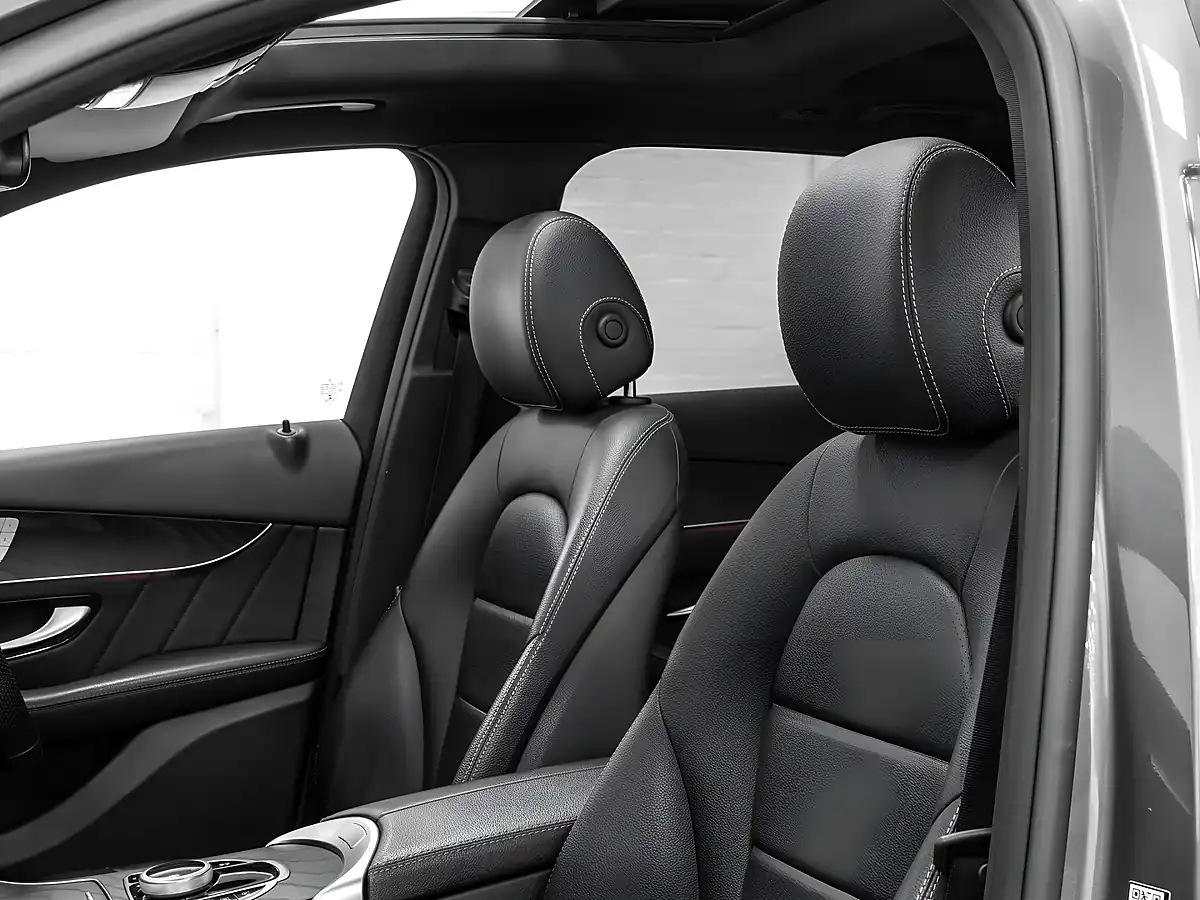 Used 2019 Mercedes Glc AMG Line Premium Selenite Grey - Interior and Exterior details 14