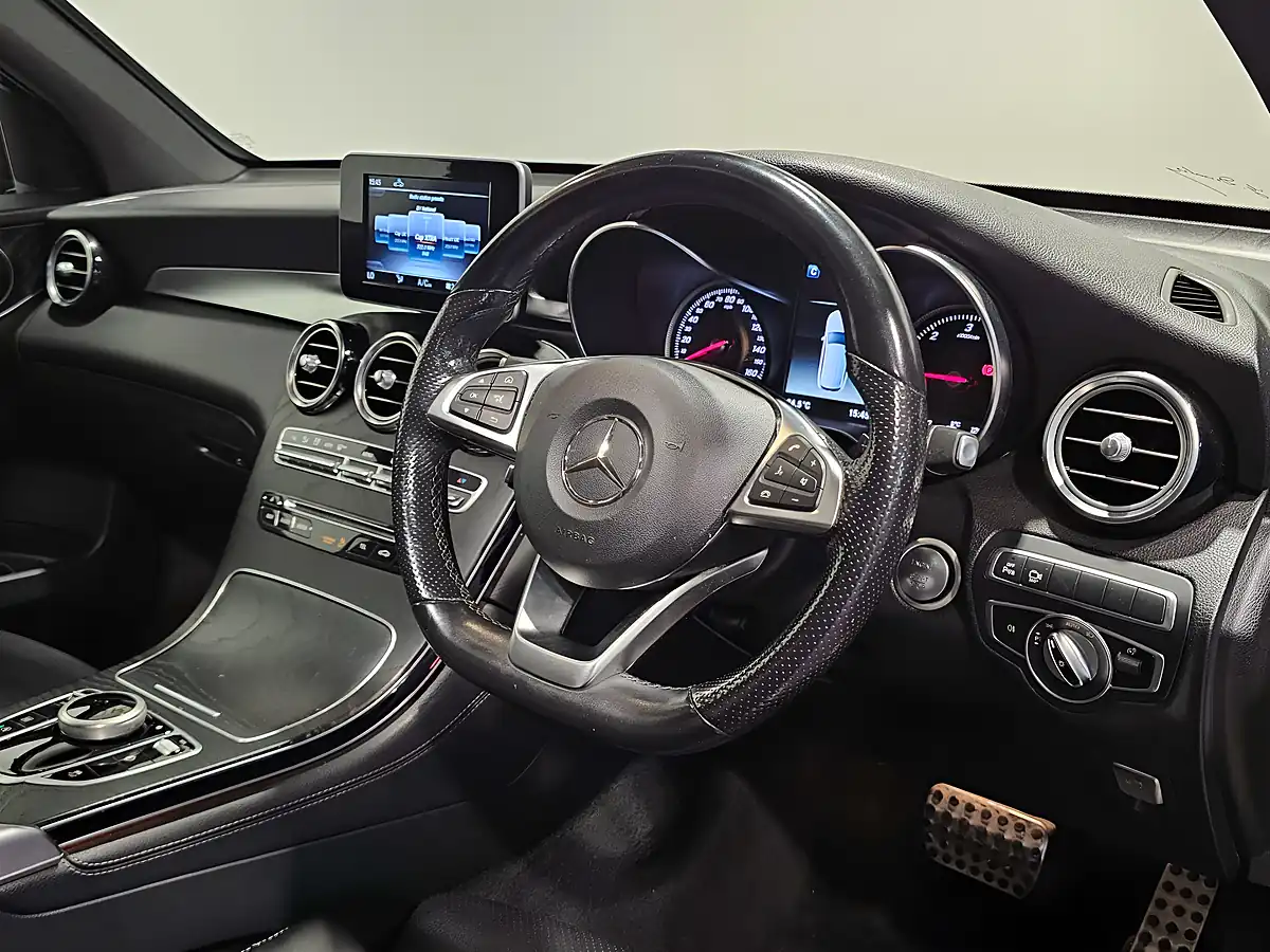 Used 2019 Mercedes Glc AMG Night Edition Black - Interior and Exterior details 2