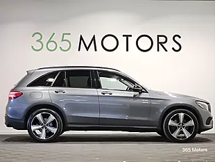 Used 2019 Mercedes Glc Urban Edition Grey - Interior and Exterior details 11