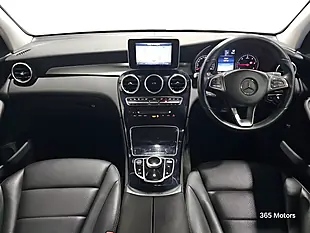 Used 2019 Mercedes Glc Urban Edition Grey - Interior and Exterior details 16