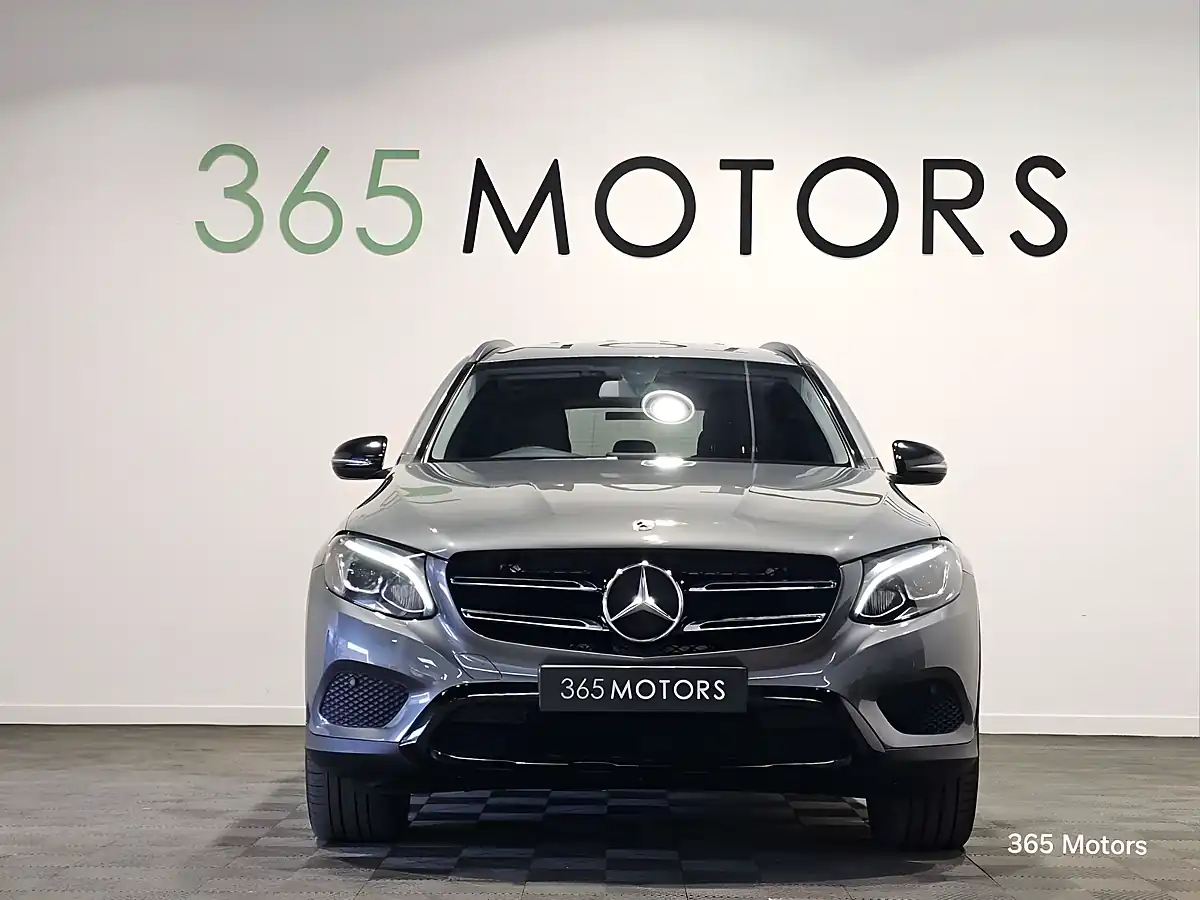 Used 2019 Mercedes Glc Urban Edition Grey - Interior and Exterior details 7