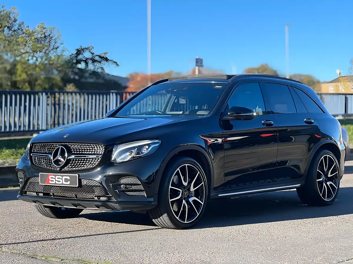 Used 2019 Mercedes GLC43 AMG Premium Plus Black - Interior and Exterior details 7