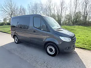 Used 2019 Mercedes Sprinter 311 Grey - Interior and Exterior details 3
