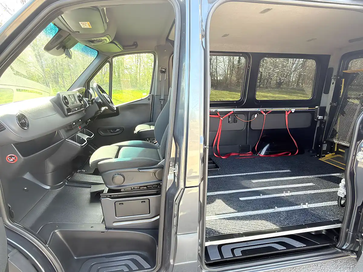 Used 2019 Mercedes Sprinter 311 Grey - Interior and Exterior details 5