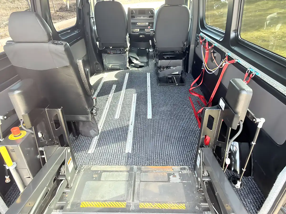 Used 2019 Mercedes Sprinter 311 Grey - Interior and Exterior details 7