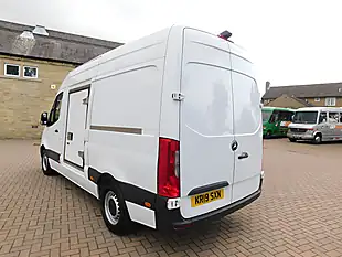 Used 2019 Mercedes Sprinter Mwb Freezer White - Interior and Exterior details 7