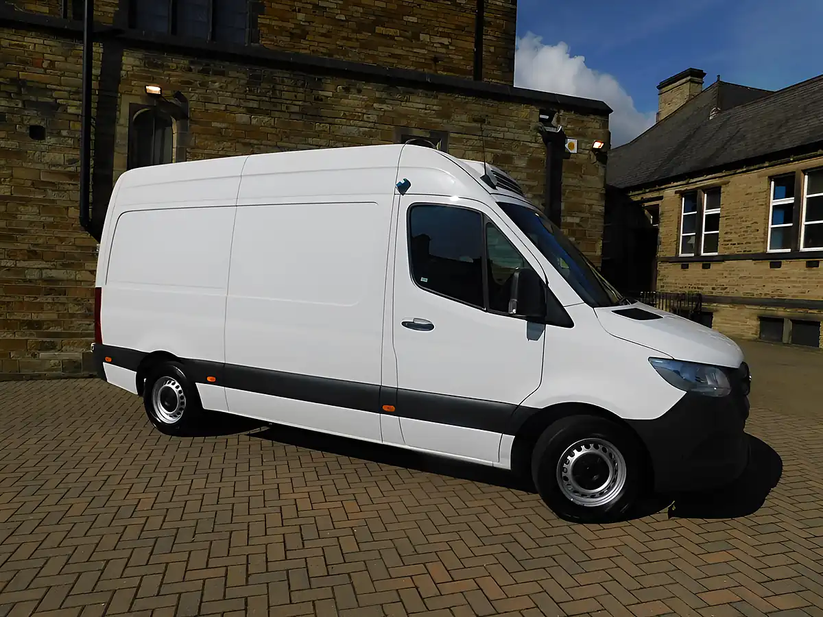 Used 2019 Mercedes Sprinter Mwb Fridge Freezer White - Interior and Exterior details 12