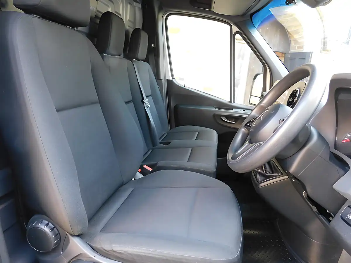 Used 2019 Mercedes Sprinter Mwb Fridge Freezer White - Interior and Exterior details 3