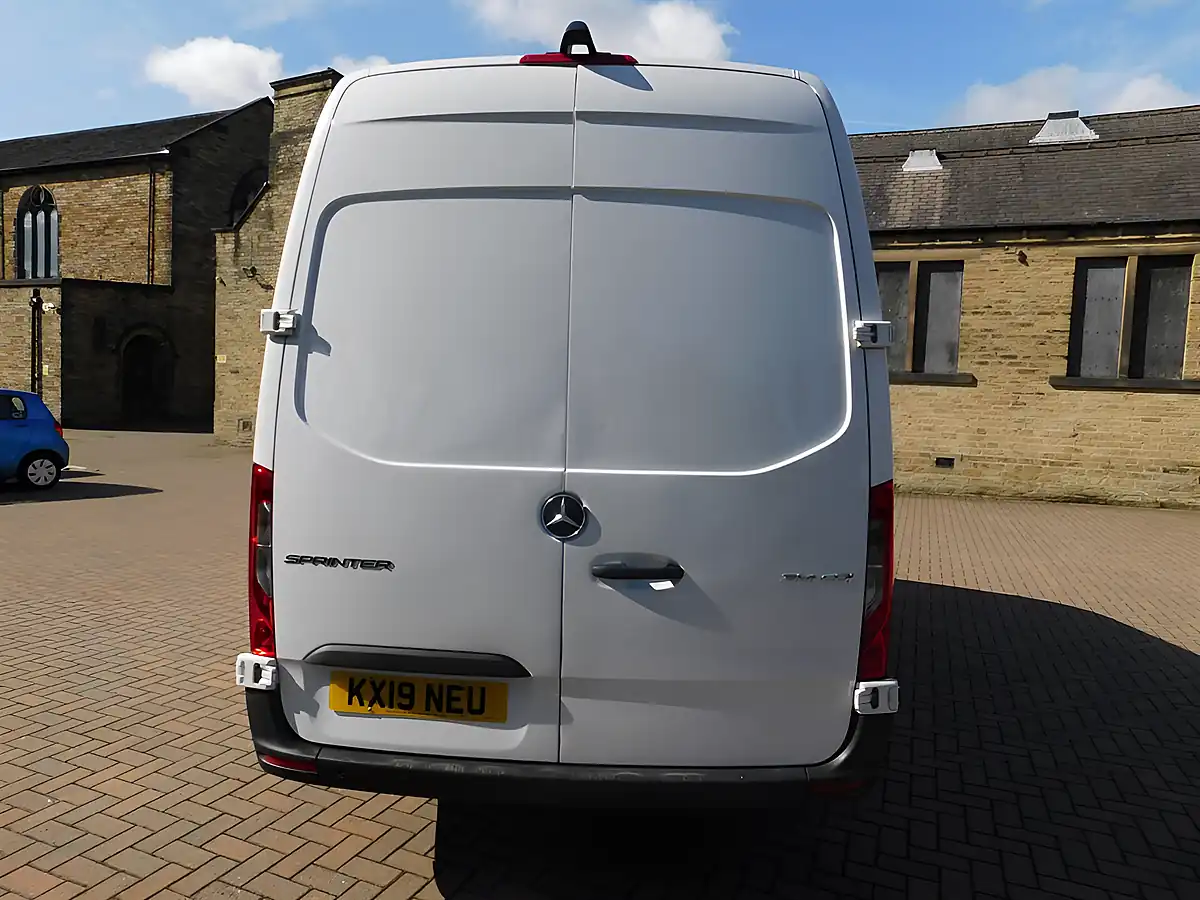 Used 2019 Mercedes Sprinter Mwb Fridge Freezer White - Interior and Exterior details 6