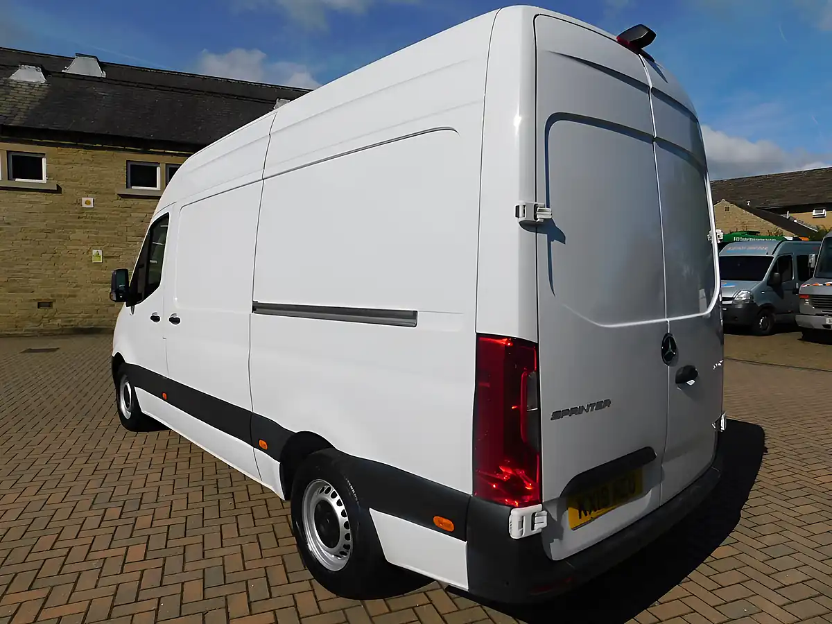Used 2019 Mercedes Sprinter Mwb Fridge Freezer White - Interior and Exterior details 7