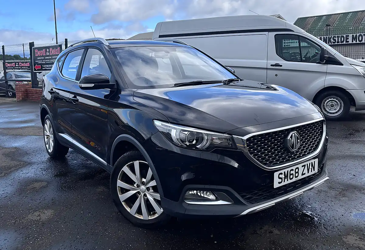 Used 2019 MG MG Zs Excite Black - Front View