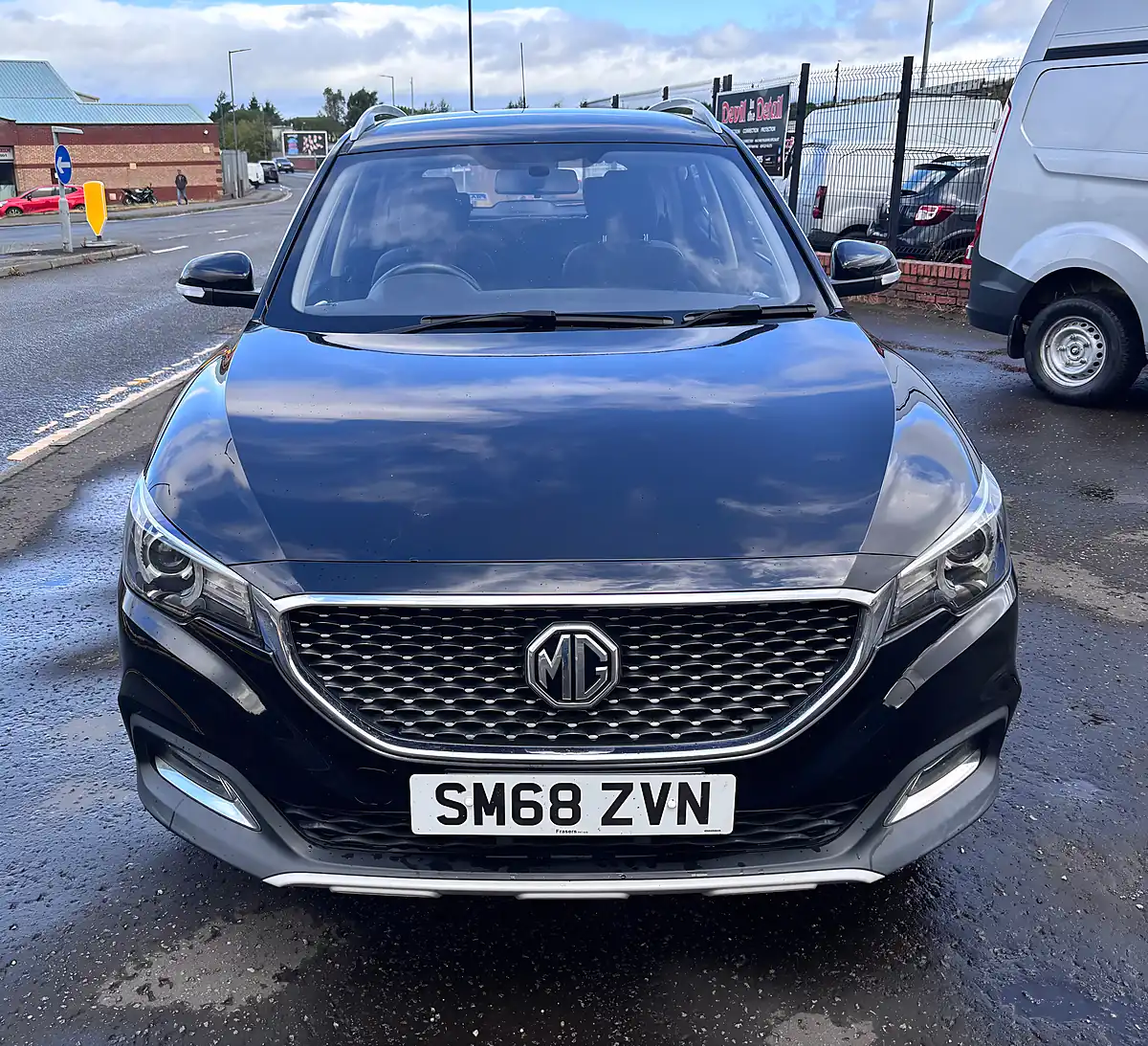 Used 2019 MG MG Zs Excite Black - Interior and Exterior details 4