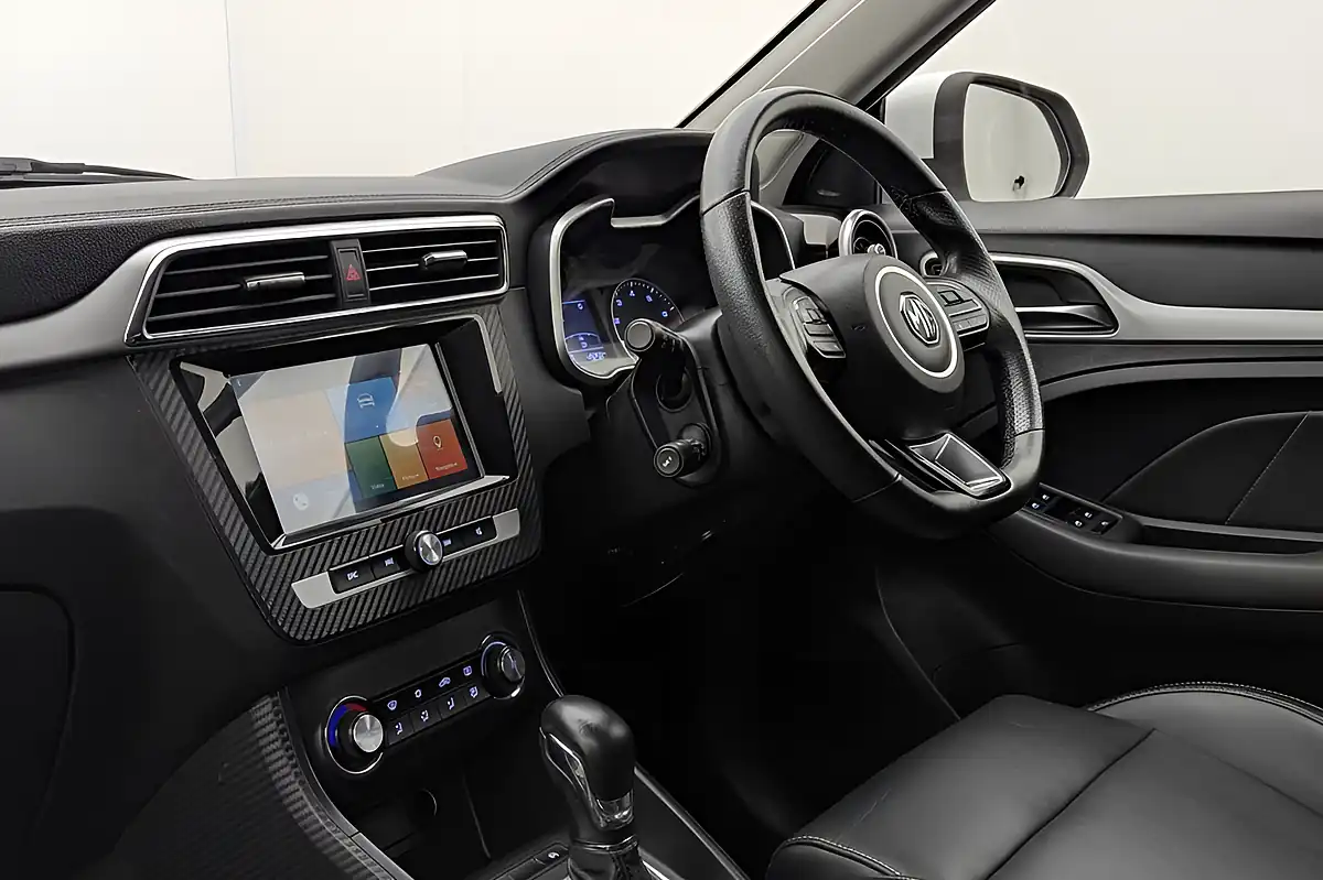 Used 2019 MG MG Zs Exclusive White - Interior and Exterior details 13