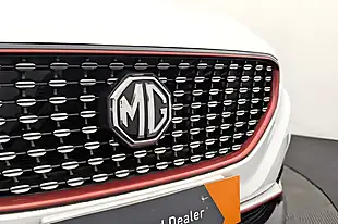 Used 2019 MG MG Zs Limited Edition White - Interior and Exterior details 16