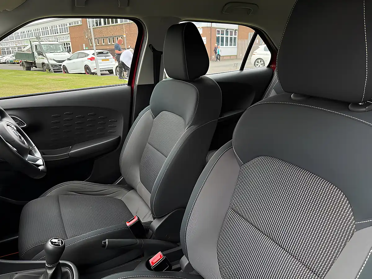 Used 2019 MG MG3 Excite Red - Interior and Exterior details 11