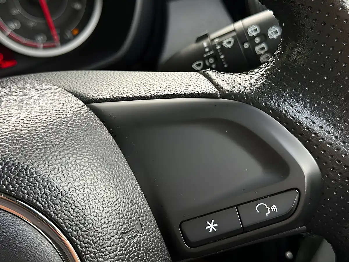 Used 2019 MG MG3 Excite Red - Interior and Exterior details 16