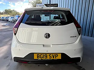Used 2019 MG MG3 Excite White - Interior and Exterior details 10