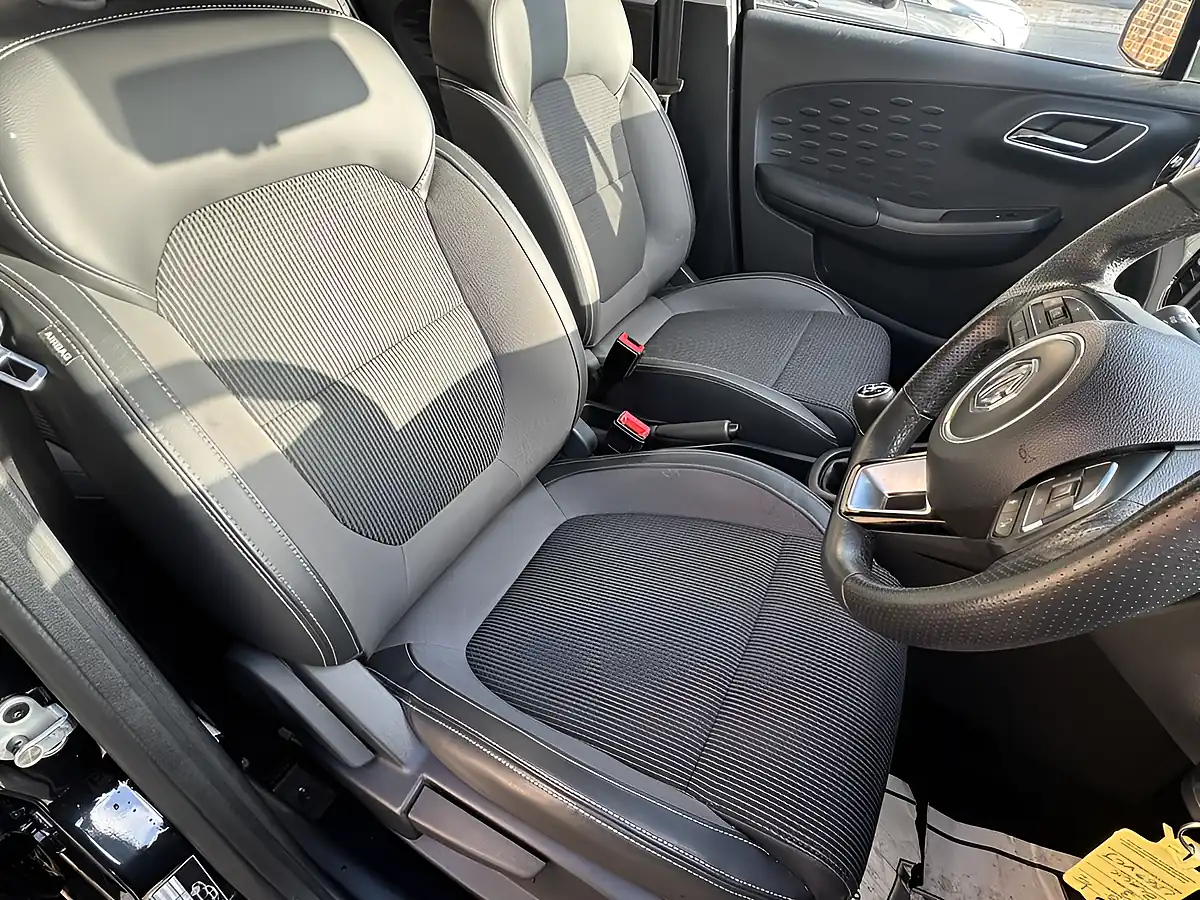 Used 2019 MG MG3 Exclusive Black - Interior and Exterior details 8