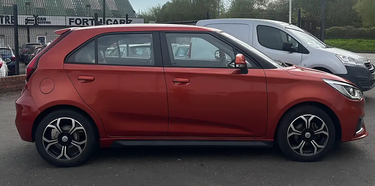 Used 2019 MG MG3 Exclusive Orange - Interior and Exterior details 5