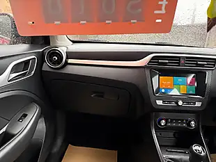 Used 2019 MG Zs Excite Orange - Interior and Exterior details 16
