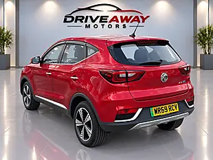 Used 2019 MG ZS Excite Red - Interior and Exterior details 4