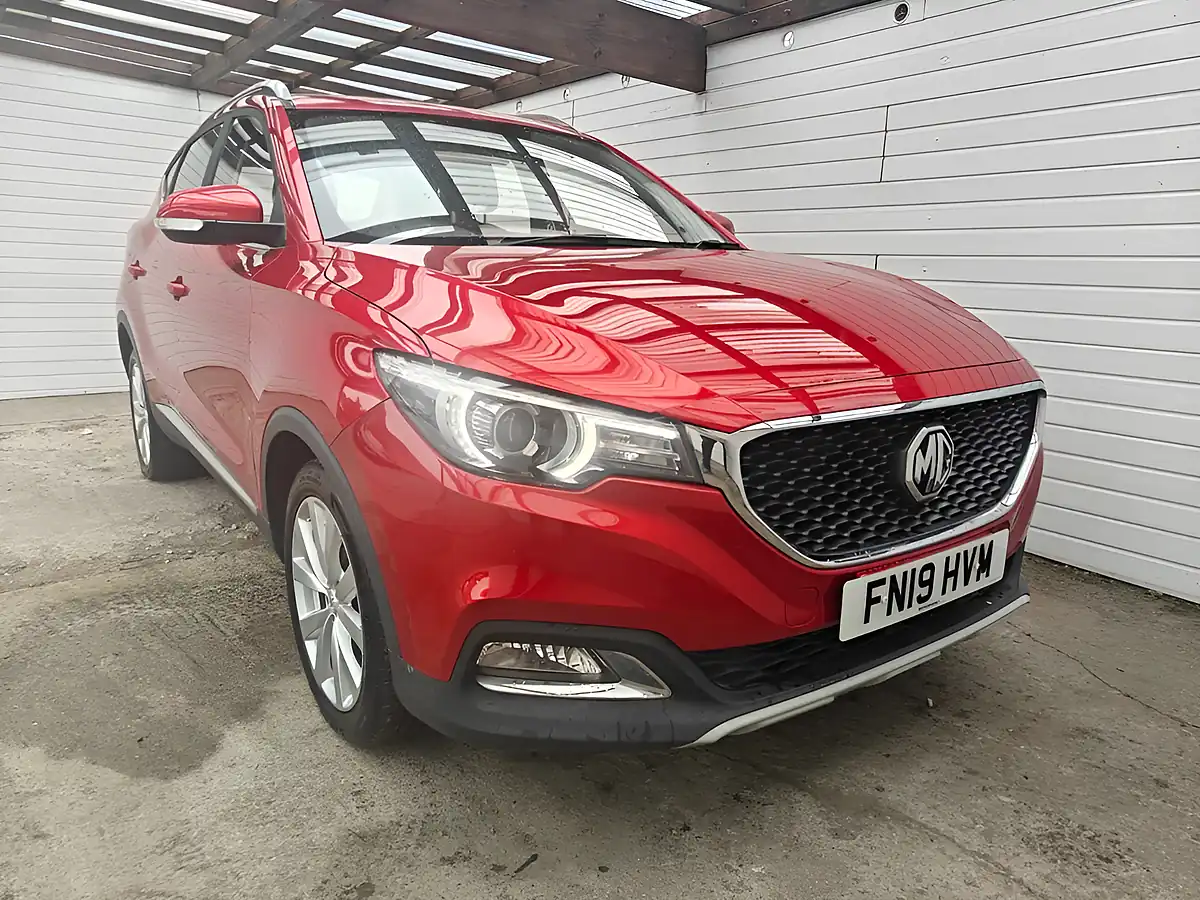 Used 2019 MG ZS Excite Red - Interior and Exterior details 5
