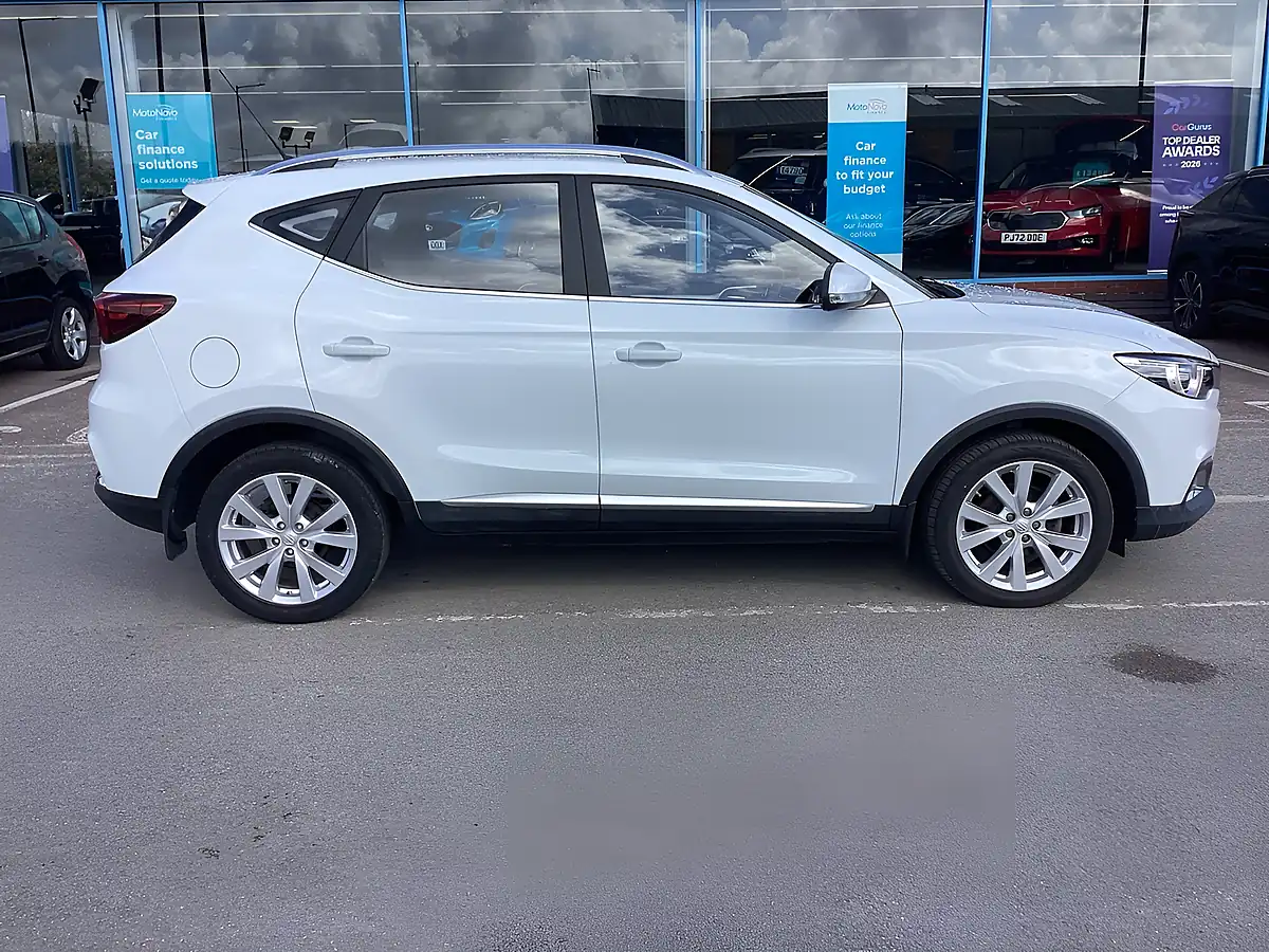 Used 2019 MG Zs Excite White - Interior and Exterior details 8