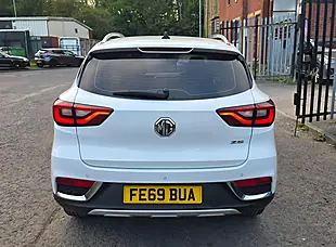 Used 2019 MG Zs Excite White - Interior and Exterior details 10