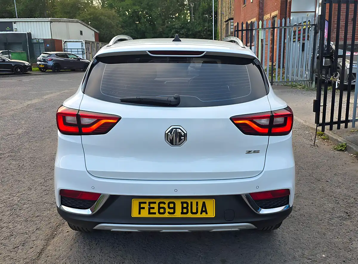 Used 2019 MG Zs Excite White - Interior and Exterior details 10