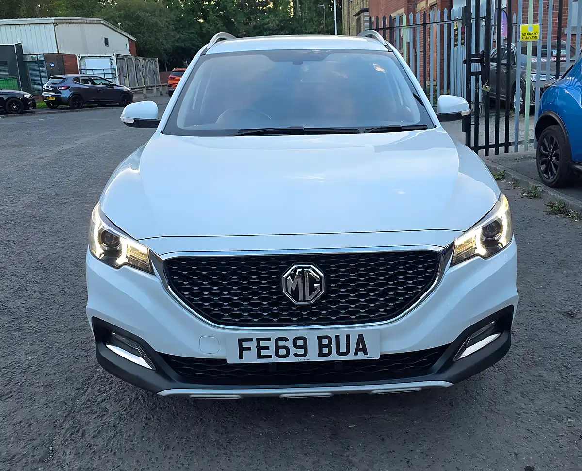 Used 2019 MG Zs Excite White - Interior and Exterior details 3