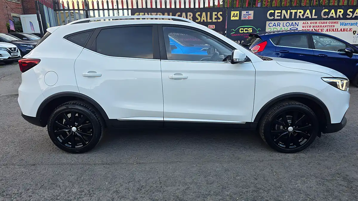 Used 2019 MG Zs Excite White - Interior and Exterior details 5