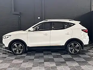 Used 2019 MG Zs Exclusive Arctic White - Interior and Exterior details 2