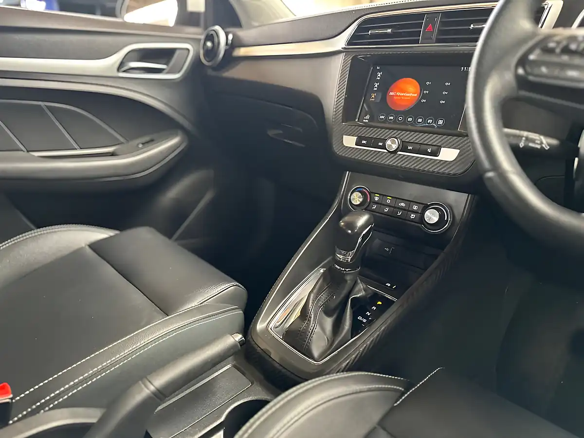 Used 2019 MG Zs Exclusive Arctic White - Interior and Exterior details 3