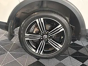 Used 2019 MG Zs Exclusive Arctic White - Interior and Exterior details 5