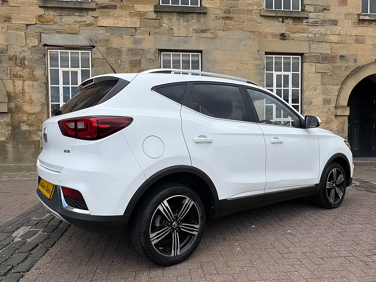 Used 2019 MG Zs Exclusive White - Interior and Exterior details 20
